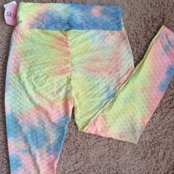 🌸Pastel Color Up-Lift buttock legging🌸 Plus OS🌸 - Picture 4 of 4